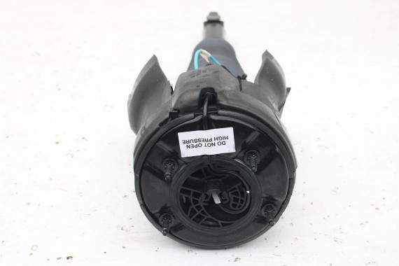 AUDI A8 4H D4 AMORTYZATOR 4H0616001M 4H0616002M TYŁ TYLNY 2 szt. 4H0616001AL 4H0616002AL PNEUMATYCZNY 4H0616001AB 4H0616001AH