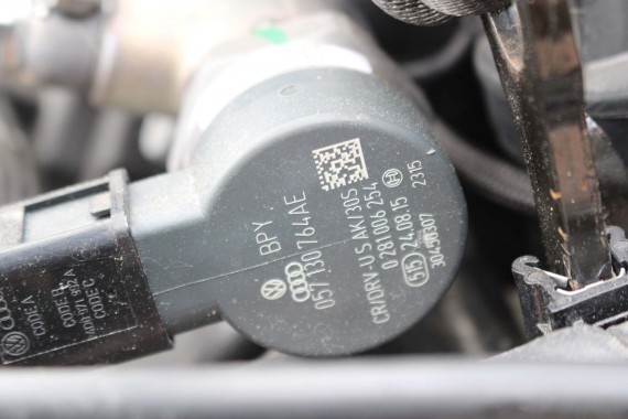 AUDI UKŁAD PALIWOWY 3.0 TDi WTRYSKI 059130277CP + LISTWA 059130089BT 059130090CN 057130764AE pompa 059130755CD silnik diesel VW