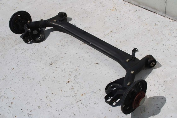 VW POLO BELKA ZAWIESZENIA TYLNA 6Q0501497D TYŁ SANKI TRAWERSA 6Q0501497D 6Q0609451 6Q0609452 6R0500051B 6R0500051C 6R0500051