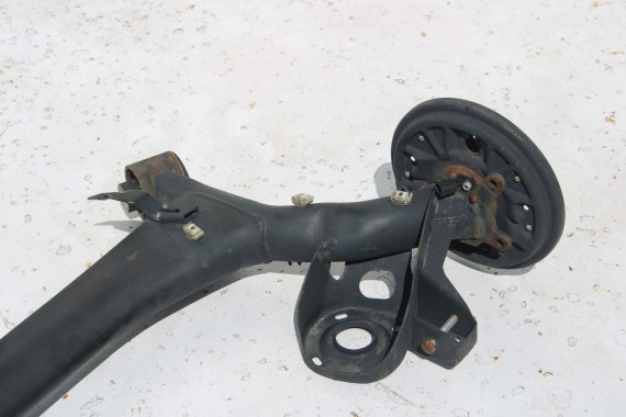 VW POLO BELKA ZAWIESZENIA TYLNA 6Q0501497D TYŁ SANKI TRAWERSA 6Q0501497D 6Q0609451 6Q0609452 6R0500051B 6R0500051C 6R0500051