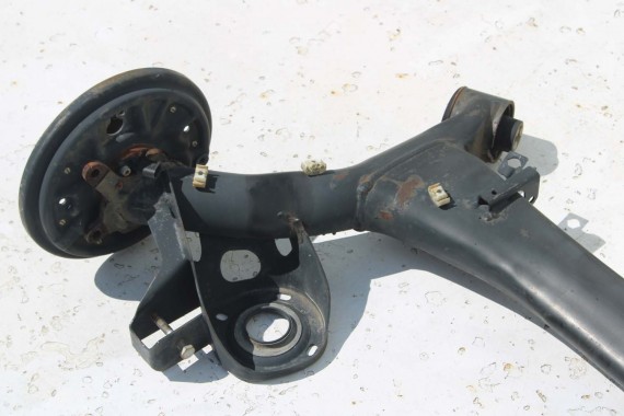 VW POLO BELKA ZAWIESZENIA TYLNA 6Q0501497D TYŁ SANKI TRAWERSA 6Q0501497D 6Q0609451 6Q0609452 6R0500051B 6R0500051C 6R0500051