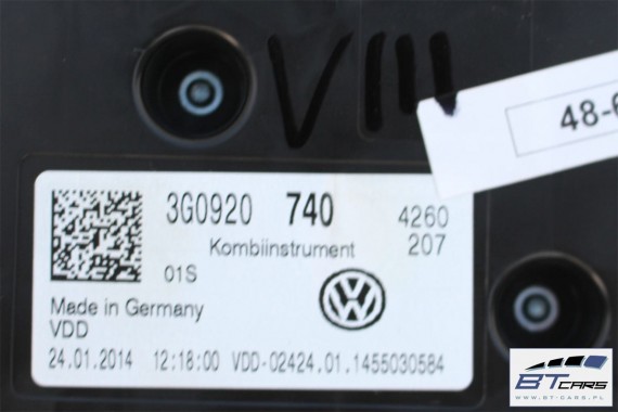VW PASSAT B8 ZEGARY LICZNIKI BENZYNA 3G0920740 3G0 920 740 ZEGAR LICZNIK BENZYNOWY WYŚWIETLACZ WIELOFUNKCYJNY MEDIUM