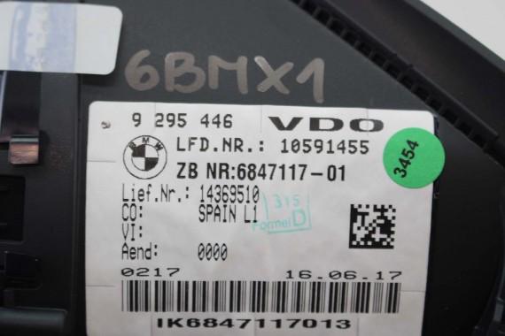 BMW X1 F48 ZEGAR 9295446 6847117 2 F45 F46 62109295446 Prędkościomierz serii 2 F45 F46 HUD 62105A03E63 62106834488 62106843092