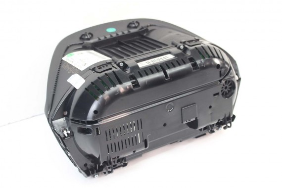 BMW X1 F48 ZEGAR 9295446 6847117 2 F45 F46 62109295446 Prędkościomierz serii 2 F45 F46 HUD 62105A03E63 62106834488 62106843092