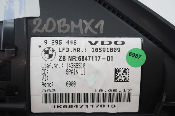 BMW X1 F48 ZEGAR 9295446 6847117 2 F45 F46 62109295446 Prędkościomierz serii 2 F45 F46 HUD 62105A03E63 62106834488 62106843092