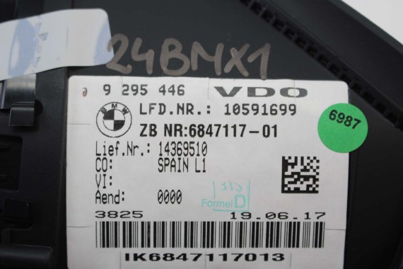 BMW X1 F48 ZEGAR 9295446 6847117 2 F45 F46 62109295446 Prędkościomierz serii 2 F45 F46 HUD 62105A03E63 62106834488 62106843092