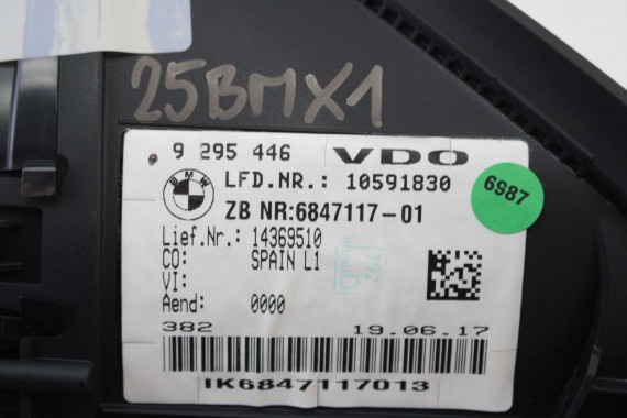 BMW X1 F48 ZEGAR 9295446 6847117 2 F45 F46 62109295446 Prędkościomierz serii 2 F45 F46 HUD 62105A03E63 62106834488 62106843092