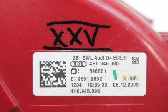 AUDI A8 S8 LAMPY LED TYŁ 4H0945093 4H0945094 4H0945095 4H0945096 lampa tylna D4 4H0 945 093 4H0945093 4H0945094 4H0945095