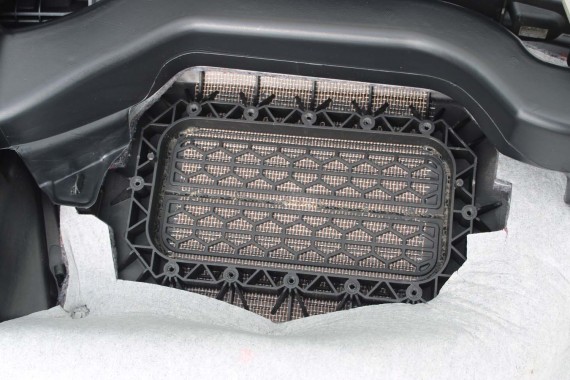 BMW X1 X2 F48 F39 KONSOLA PULPIT DESKA ROZDZIELCZA KOKPIT PULPIT 9332740 czarna 2566133 9332740 9332740 9332740 9332740 9332740