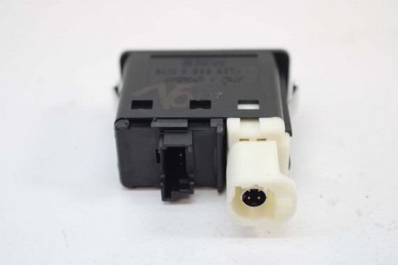 BMW X1 F48 PORT USB PRZYŁĄCZE 9266607 84109266607 gniazdo USB AUX 84 10 9266607 9266607 9266607 9266607 9266607 9266607 9343604