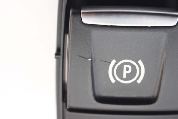 BMW X1 F48 PRZYCISK HAMULCA 6822523 6822523 przełącznik X2 F39 61316822523 9385000 9390836 9877887 PARKING "P" 6822523 6822523