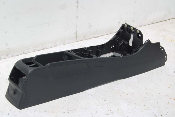 BMW X1 F48 TUNEL 9335198 ŚRODKOWY kolor czarny 52209335198 51169335198 9335198 9335198 9335198 9335198 9335198 9335198 9335198