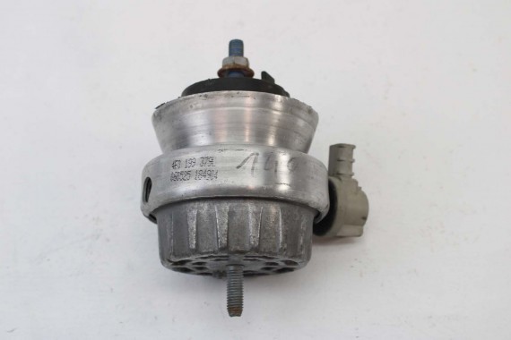 AUDI A6 PODUSZKA SILNIKA 4F0199379L 4F0199379AT 4F0199379BH 4F 4F0 199 379 L 4F0199379L 4F0199379AT 4F0199379BH 4F0199379L C7