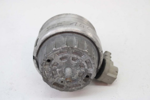 AUDI A6 PODUSZKA SILNIKA 4F0199379L 4F0199379AT 4F0199379BH 4F 4F0 199 379 L 4F0199379L 4F0199379AT 4F0199379BH 4F0199379L C7