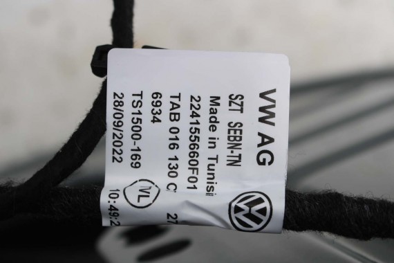VW ID4 Pro DRZWI LEWE PRZÓD + TYŁ STRONA LEWA przednie + tylne 2 sztuki C2C2 LA7C 11A831055A 11A833055 11A831055 11A833055