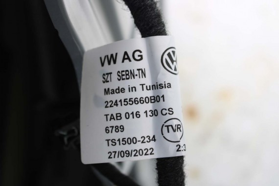 VW ID4 Pro DRZWI PRAWE PRZÓD + TYŁ STRONA PRAWA przednie + tylne 2 sztuki C2C2 LA7C 11A831056A 11A833056 11A831056 11A833056