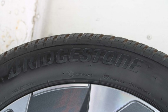 VW ID4 Pro ID5 FELGI 19 cali OPONY KOŁA11A601025M felga 8J*19H2 ET45 opona BRIDGESTONE 235/55 R19 101T 255/50 103T 11A601025M