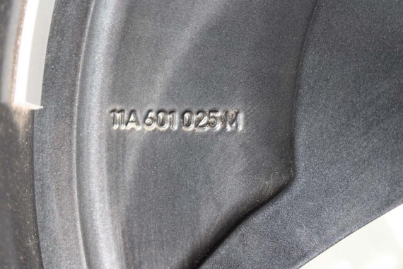 VW ID4 Pro ID5 FELGI 19 cali OPONY KOŁA11A601025M felga 8J*19H2 ET45 opona BRIDGESTONE 235/55 R19 101T 255/50 103T 11A601025M