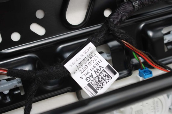 VW ID4 Pro FOTELE KOMPLET FOTELI siedzeń siedzenia fotel tapicerka 11A welur kolor szary kanapa siedzisko oparcie fotel EUROPA