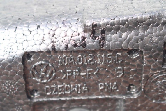 VW ID4 STYROPIAN BAGAŻNIKA 10A012115C 10A012115C + HAK ucho 10A012115C 10A012115B 4H0805615A 6X0012243 4H0805615A 10A012115