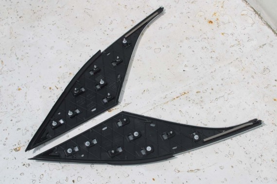 VW ID4 POSZYCIE OSŁONA NAKŁADKA SŁUPKA C 11A853377C tylna 11A853377C 11A853378C 11A853377A 11A853378A 11A853377C 11A 853 378 C