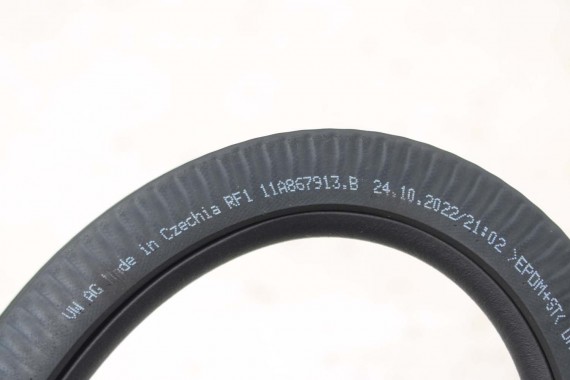 VW ID4 USZCZELKA DRZWI 11A867911B 11A867912B 11A867913B 11A867914B AUDI Q4 11A867911C 11A867912C 11A867913C 11A867914C 11A867914