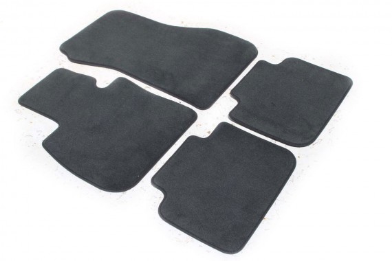 BMW X1 F48 DYWANIKI PODŁOGI 7382311 wycieraczki kolor czarny 54477382311 7410384 51 47 7408920 7382311 7382311 7382311 7382311