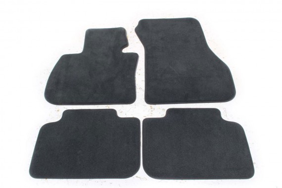 BMW X1 F48 DYWANIKI PODŁOGI 7382311 wycieraczki kolor czarny 54477382311 7410384 51 47 7408920 7382311 7382311 7382311 7382311