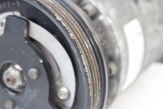 VW JETTA GOLF POMPA KLIMY 1K0820803T 1K0820803R 1K0820803K 1K0820803T SPĘŻARKA 1K0820859G 1K0820803R 1K0820803K GOLF 2.5 FSi USA