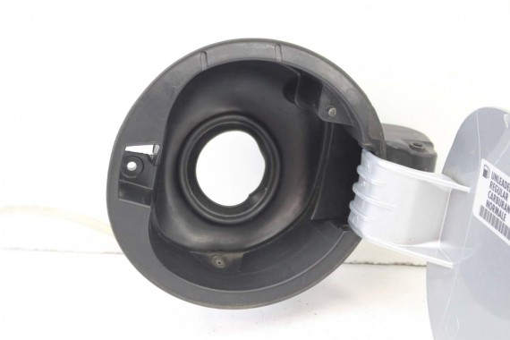 VW GOLF V 5 KLAPKA WLEWU PALIWA 1K6809857 1K6809857A 1K6809857B 1K6 809 857 1K6809857 1K6809857A 1K6809857C 1K6809857A 1K6809857