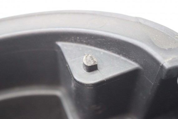 VW GOLF V 5 KLAPKA WLEWU PALIWA 1K6809857 1K6809857A 1K6809857B 1K6 809 857 1K6809857 1K6809857A 1K6809857C 1K6809857A 1K6809857