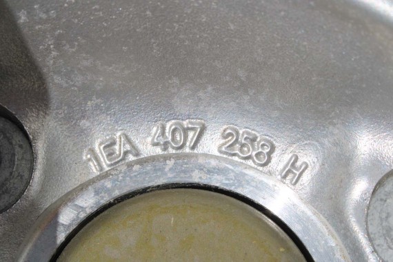 VW ID4 ZWROTNICA PRZÓD 1EA407257H 1EA407258H ZAWIESZENIA przednia przednie AUDI Q4 5QF501611D 1EA407253H 1EA407254H 1EA407257H