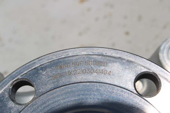 VW ID4 ZWROTNICA PRZÓD 1EA407257H 1EA407258H ZAWIESZENIA przednia przednie AUDI Q4 5QF501611D 1EA407253H 1EA407254H 1EA407257H