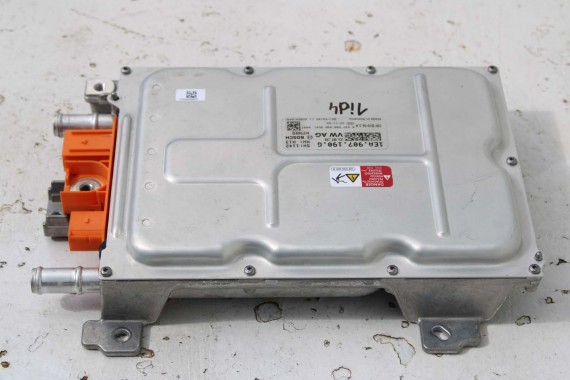 VW ID4 PRZETWORNIK NAPIĘCIA 1EA907190G AUDI Q4 1EA907190G 1EA907190B 1EA907190C FALOWNIK wymiennik ciepła 1EA907190G 1EA907190