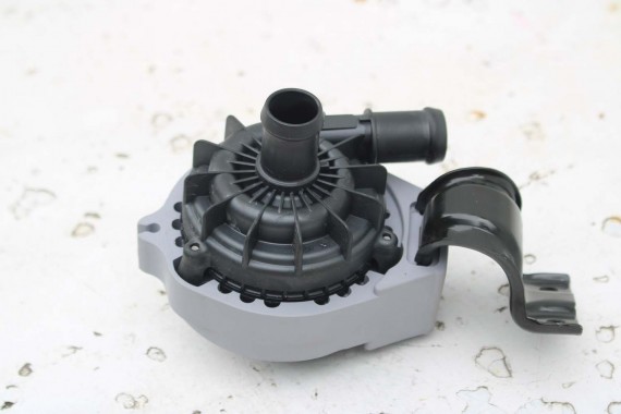 VW ID4 POMPA WODY 1EA965567L AUDI Q4 1EA965567L 1EA965567A 1EA965567D 1EA965567L 1EA965567A 1EA965567D 1EA965567L 1EA965567L