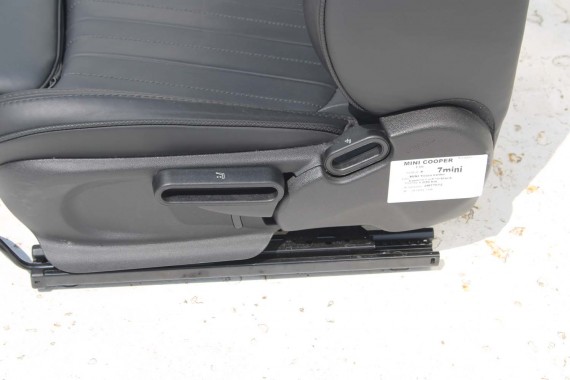 MINI F56 FOTELE KOMPLET FOTELI siedzeń siedzenia tapicerka +boczki drzwiowe MINI Yours Leder Lounge/carbon-black LCi JCW