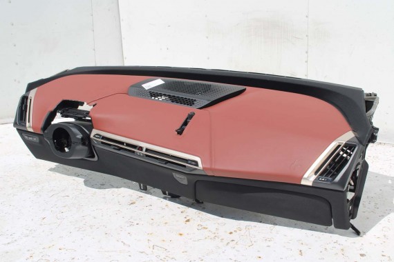 BMW iX KONSOLA PULPIT DESKA ROZDZIELCZA 9783782 KOKPIT PULPIT I20 xDrive50 9631810 9631809 9631799 9631807 DESIGN SUITE CASTANEA
