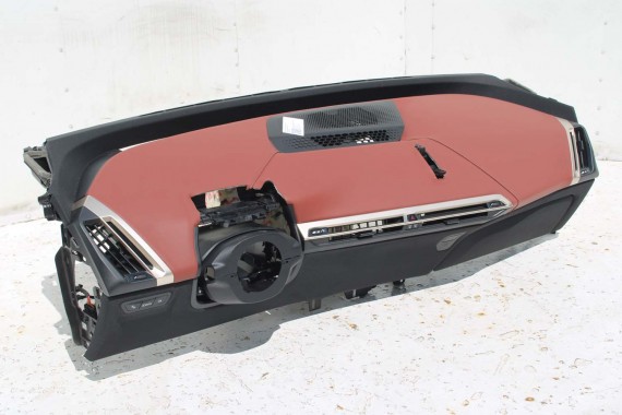 BMW iX KONSOLA PULPIT DESKA ROZDZIELCZA 9783782 KOKPIT PULPIT I20 xDrive50 9631810 9631809 9631799 9631807 DESIGN SUITE CASTANEA