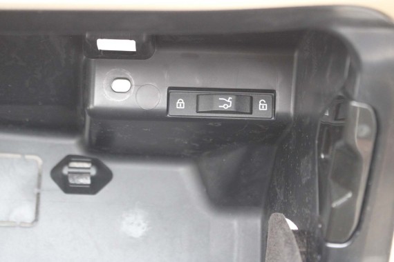 BMW 3 G20 G21 KONSOLA PULPIT DESKA ROZDZIELCZA KOKPIT PULPIT M3 G80 G81 4 M4 G22 G23 G26 G82 G83 czarna beż beżowa