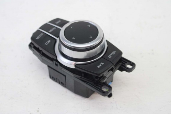 BMW 5 G30 PANEL GAŁKA DZWIGNIA BIEGÓW 5A3B1E1 65825A3B1E1 KONTROLER IDRIVE Kontroler POKRĘTŁO 5A3B1E1 5A14E63 5A0DC86 9459633