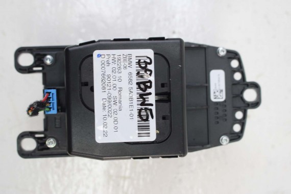 BMW 5 G30 PANEL GAŁKA DZWIGNIA BIEGÓW 5A3B1E1 65825A3B1E1 KONTROLER IDRIVE Kontroler POKRĘTŁO 5A3B1E1 5A14E63 5A0DC86 9459633