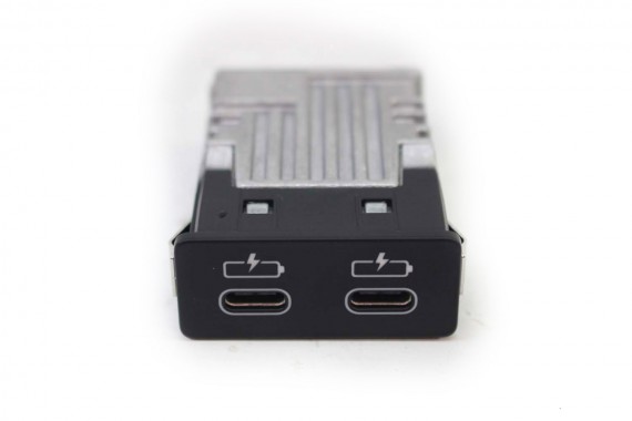 BMW 5 G30 PORT USB...
