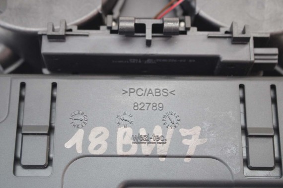 BMW 7 G12 UCHWYT NA KUBEK 9302629 LCi 7944194 przód przedni 51165302629 7944194 5302629 5302629 CUPHOLDER 51167944194 5302629