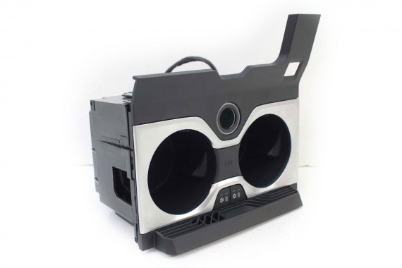 BMW X6 G06 UCHWYT 682173 termiczny NA KUBEK 682173 LCi 682172 przód przedni 5116682173 6842025 51166842025 682173 682173