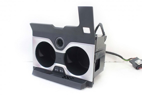 BMW X6 G06 UCHWYT 682173 termiczny NA KUBEK 682173 LCi 682172 przód przedni 5116682173 6842025 51166842025 682173 682173