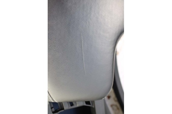 BMW M4 F82 TUNEL + PODŁOKIETNIK BMW M4 Coupe F82 BMW 3 F34 F30 F31 F F31 F32 M3 F80 F81 4 F31 F32  czarny