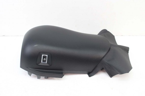 BMW M4 F82 OBUDOWA KIEROWNICY 6823468 61316823468 KIEROWNICZEJ Obudowa kolumny 6823468 61316823468 9219551 6823468 6823468