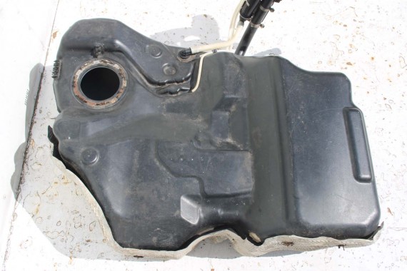 VW PASSAT B6 BAK ZBIORNIK PALIWA 3C0201055 benzyna 3C0201055 3C0201055AA 3C0201055AG 3C0201055A 3C0201055B 3C0201055C 3C0201055D