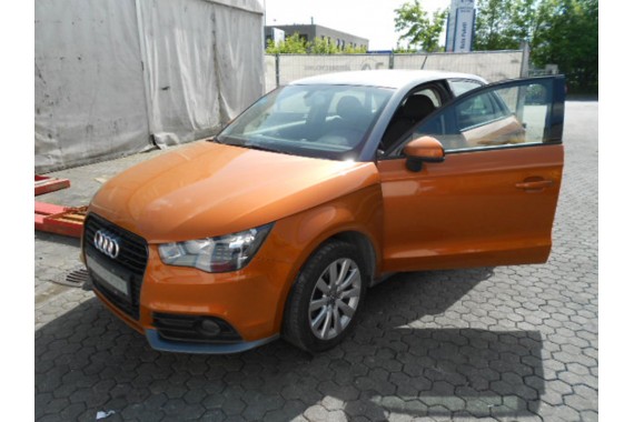 AUDI A1 WLOTY KRATKI NAWIEWU 8X1820901 8X1820902 8X1820951 powietrza wlot kratka 8X1820901 FL LIFT 8X1820901 8X1820902 8X1820951
