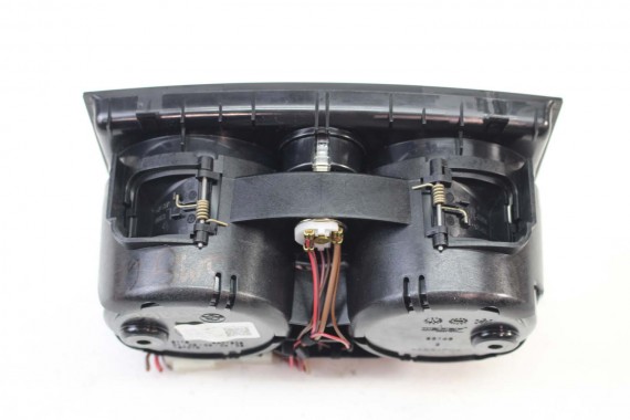 BMW 5 G30 UCHWYT NA KUBEK 6801508 51166801508 przód przedni 6801508 51166801508 CUPHOLDER 6801508 51166801508 6801508 6801508